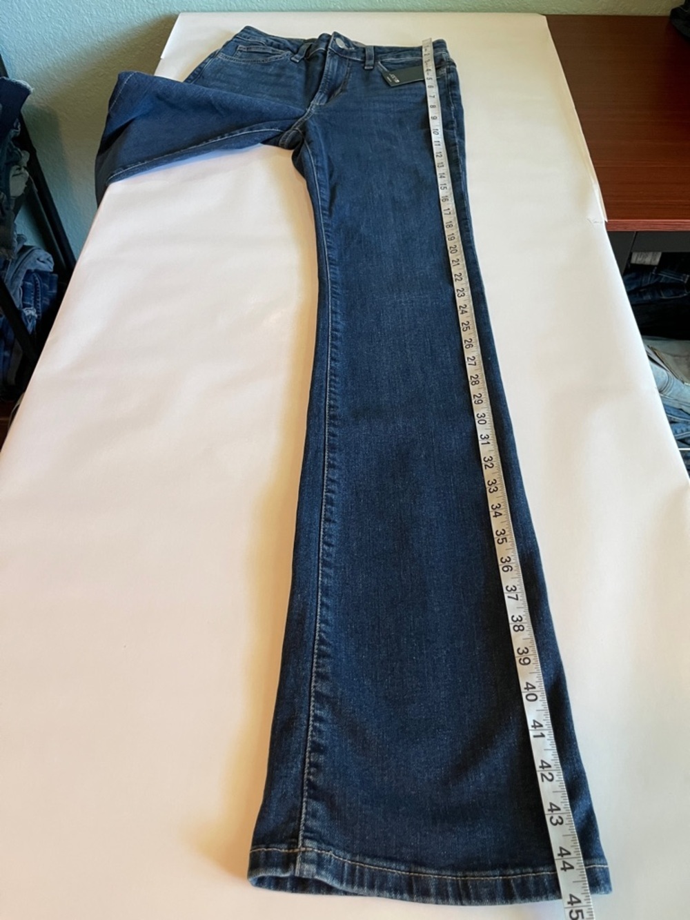 Joes Jeans High Rise Curvy Bootcut NWT Size 26 - Picture 10 of 16